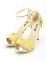 【BABY PURE】アンクルストラップスパイクヒールポイントサンダル/イエロー
