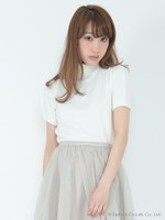 バックリボンタートルトップス/オフホワイト