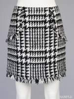 ハウンズトゥースチェックスカート/ブラック