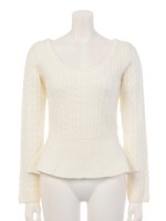 ペプラムケーブルニットTOP/WHT