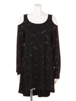 肩開き総柄ロゴプリントワンピ/オレンジ