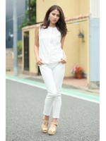 【WEB限定SALE 9/16 18:00?9/26 10:00】【AZUL by moussy】比翼ギャザーノースリシャツ/O/WHT