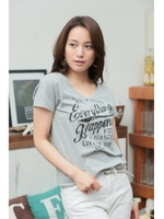 【AZUL by moussy】Everything手描きロゴVネック T/T.GRY