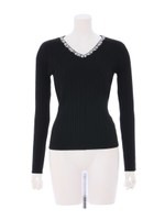 無地ビジュー付Vネックニットトップス/ブラック