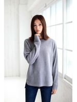 【AZUL by moussy】ウォッシャブルソフトタッチラウンドヘムヨコリブプルオーバー/T.GRY