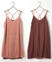 リバーシブルワンピース