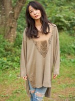 A/WガーゼスムースDashiki箔プリントビッグチュニック/キャメル