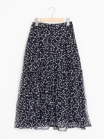 星柄ティアードロングスカート/ブラック柄