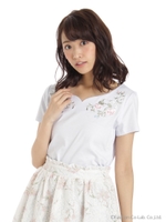 フラワー刺しゅうハートネックP/O/ライトサックス