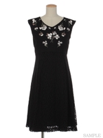 立体フラワー刺繍ワンピ/黒