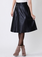 フェイクレザーフレアスカート/ブラック