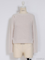 ニットプルオーバー