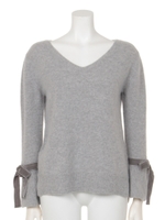 ベロアリボンフレアスリーブニット(ホワイト、ライトグレー)/ライトグレー