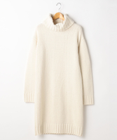 モールオフタートルネックワンピース