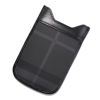 【新品】 バーバリーロンドン チェックスマホケース 32968 グレー系 シンプルなスマホケース