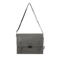 【新品】バーバリー レザーショルダーバッグ グレー系 40742 メンズ