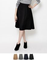 ミディアム丈フレアスカート