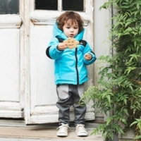 【50%OFF】刺しゅう入りダウンジャケット