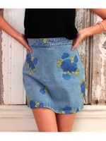 【CHILLE】フラワープリントデニムスカート/ライトブルー(038)