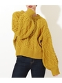 ケーブル編みボリュームスリーブバルキーニット/マスタード(044)