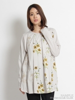 デイジー刺しゅうプリントカットソー/ベージュ