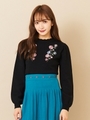 フラワー刺繍ニットプルオーバー/ブラック