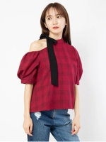 ネックリボンデザイントップス/レッド