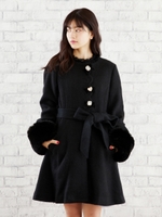 ビジューボタンノーカラーコート/ブラック