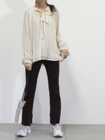 プリーツボウタイブラウス/ベージュ