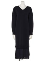 裾プリーツニットワンピース/ネイビー