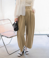 カーブデザインツイルパンツ