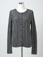 ケーブルニットカーディガン