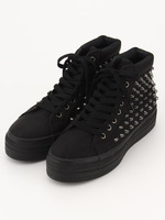 スタッズスニーカー