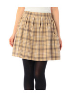 チェック柄スカート