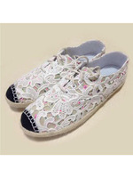 【AULA　AILA　by　the　sea】レーススニーカー＜FLOWER＞