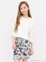 裏毛プルオーバー+フラワー柄スカートセット