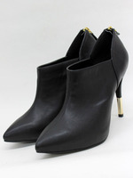 ポイントメタルヒールブーティ