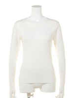 シンプルニットプルオーバー