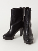 ショートブーツ