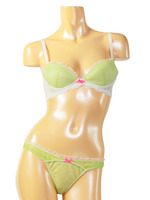 スタックオンユーブラ・タンガセット