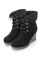 レースアップボアスエードブーツ