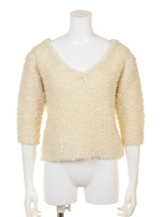 モコモコニットトップス