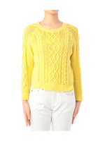 ラグランケーブル編みニット