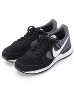 NIKE インターナショナリスト
