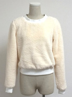 フワフワフェイクファートップス/オフホワイト