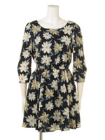 Oペインティングフラワーワンピ/ネイビー