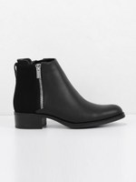 カバードアンクルブーツ / COVERED ANKLE BOOTS/Black