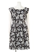 ＢＬＯＯＭ　ＦＬＵＩＤ　ＪＡＣＱＵＡＲＤ/ピンク