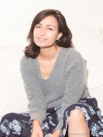 Vネック畔ニット/ブラック