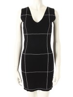 Vネックノースリニットワンピース/ブラック